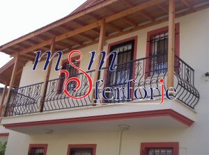 133 FERFORJE BALKON KORKULUK