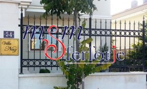 042 FERFORJE BAHÇE KORKULUKLARI