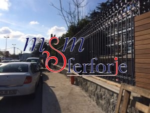 060 FERFORJE BAHÇE KORKULUKLARI