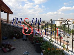 093 FERFORJE BALKON KORKULUK