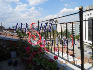 092 FERFORJE BALKON KORKULUK