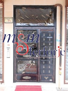 043 FERFORJE BİNA GİRİŞ KAPISI