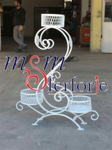 001 FERFORJE ÇİÇEKLİKLER