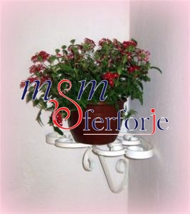 005 FERFORJE ÇİÇEKLİKLER