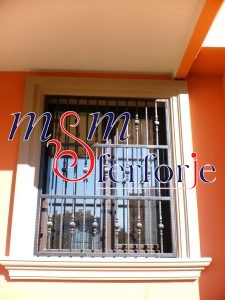 069 FERFORJE PENCERE KORKULUĞU