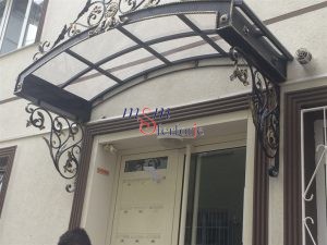 030 FERFORJE KAPI ÜSTÜ SUNDURMA