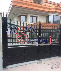 049 FERFORJE KANATLI BAHÇE GİRİŞ KAPISI