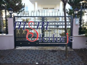 090 FERFORJE KANATLI BAHÇE GİRİŞ KAPISI