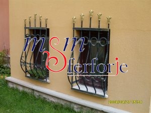 039 FERFORJE PENCERE KORKULUĞU