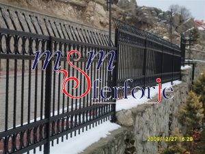 143 FERFORJE BAHÇE KORKULUKLARI