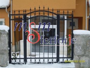 066 FERFORJE KANATLI BAHÇE GİRİŞ KAPISI
