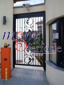 068 FERFORJE KANATLI BAHÇE GİRİŞ KAPISI