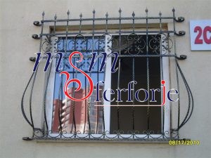 096 FERFORJE PENCERE KORKULUĞU